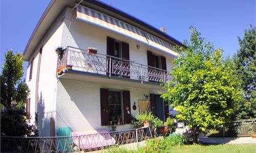 Villa In Vendita a Cermenate