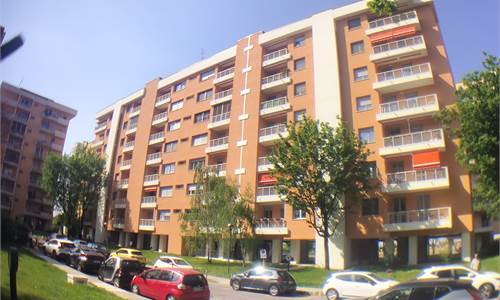 2 locali In Vendita a Opera